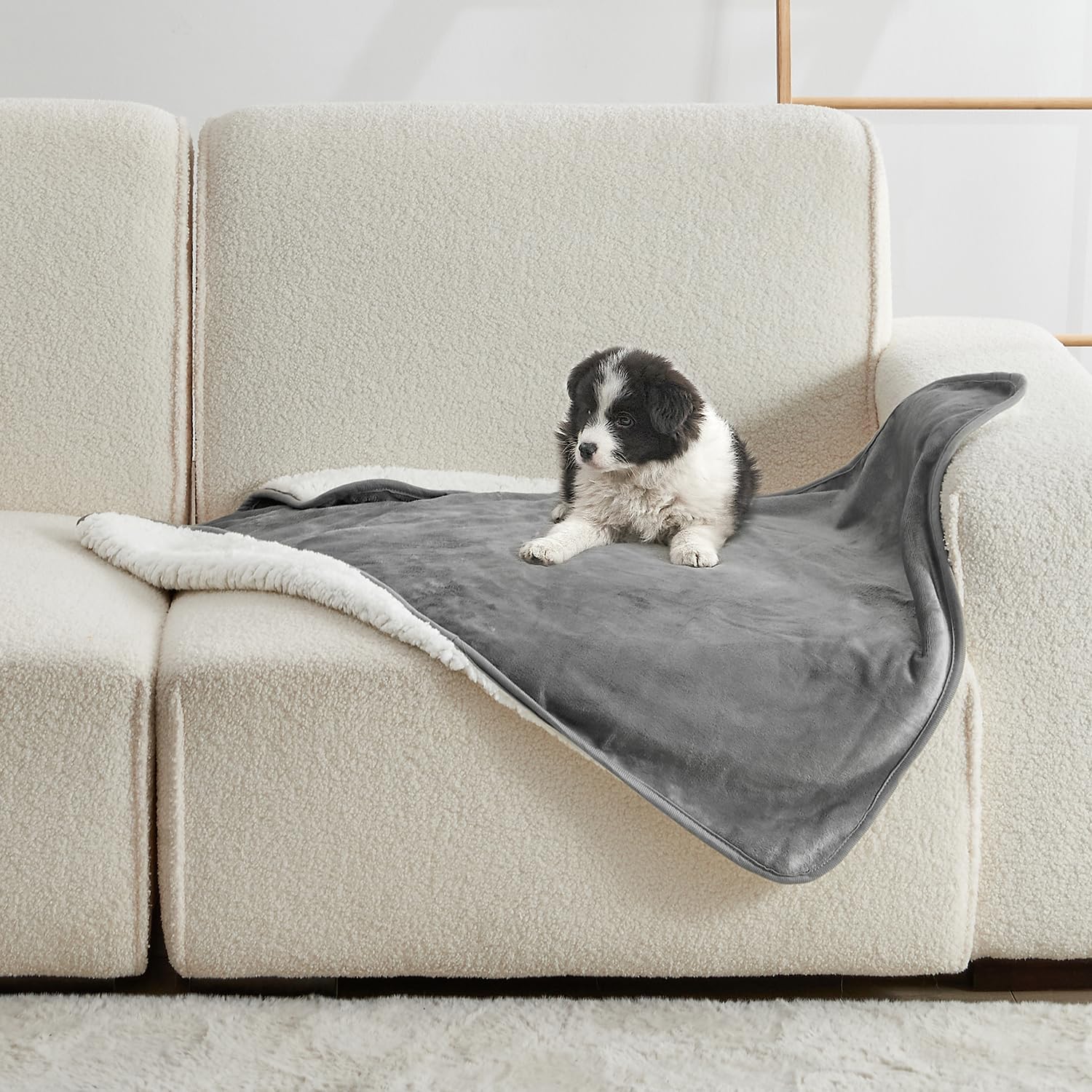 Pet Beds - Solid Color Pet Blanket Cozy Pet